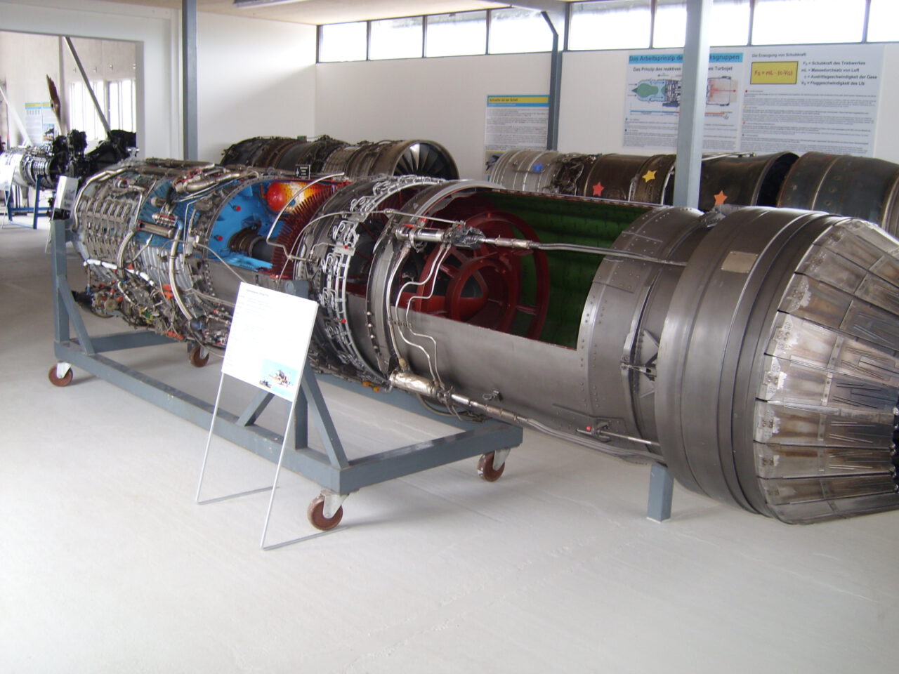 Triebwerk J-79-GE-11A | Luftfahrttechnisches Museum Rothenburg